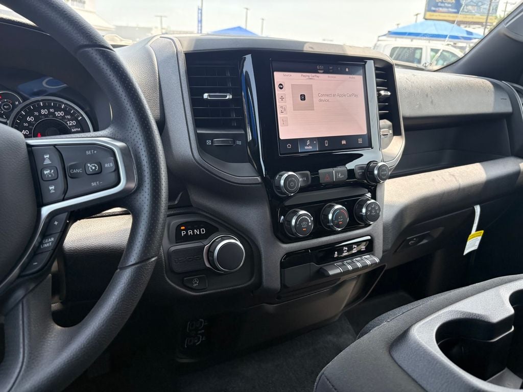 2026 RAM Ram 1500 RAM 1500 EXPRESS CREW CAB 4X2 5'7' BOX