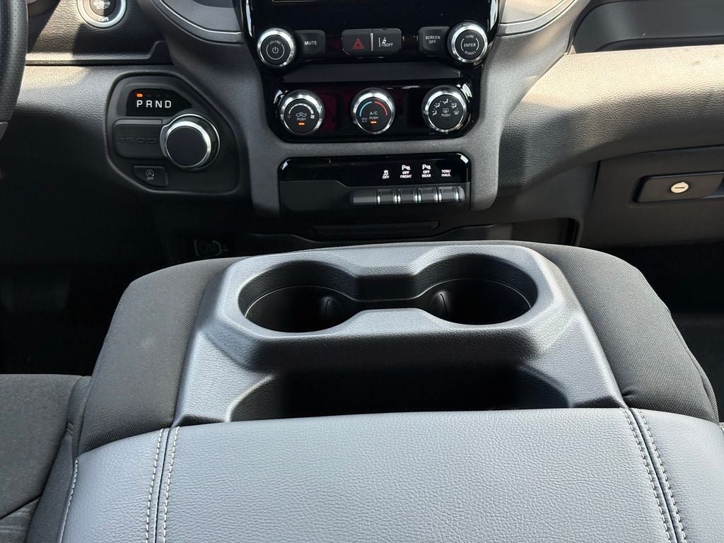 2026 RAM Ram 1500 RAM 1500 EXPRESS CREW CAB 4X2 5'7' BOX