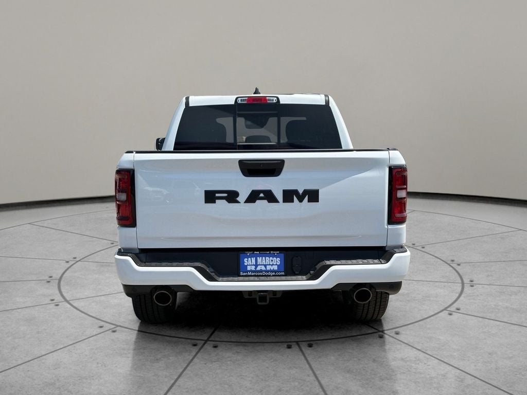 2026 RAM Ram 1500 RAM 1500 EXPRESS CREW CAB 4X2 5'7' BOX