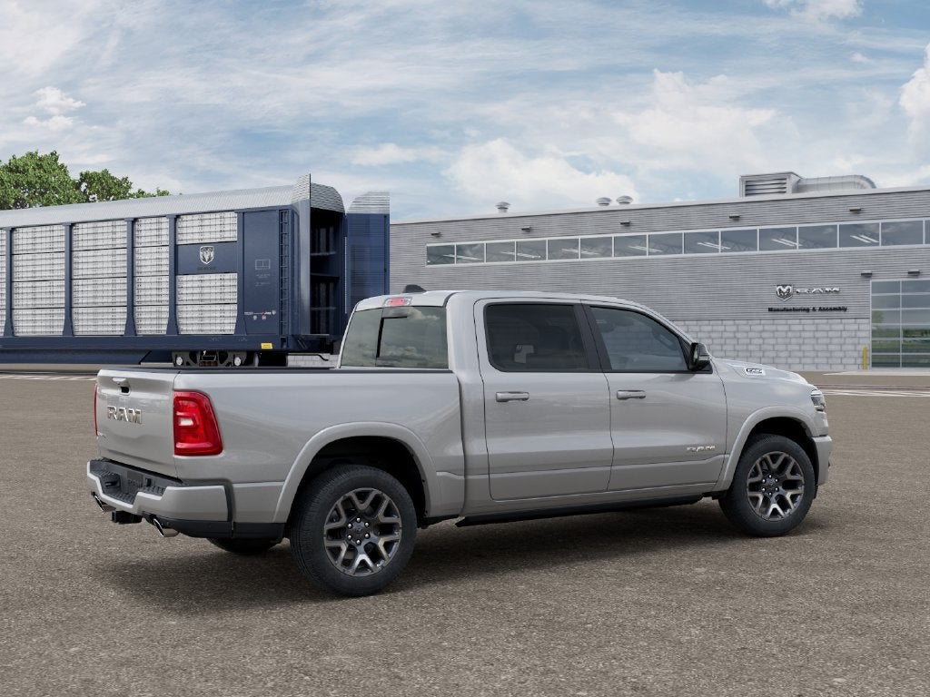 2027 RAM 1500 RAM 1500 LARAMIE CREW CAB 4X2 5'7' BOX