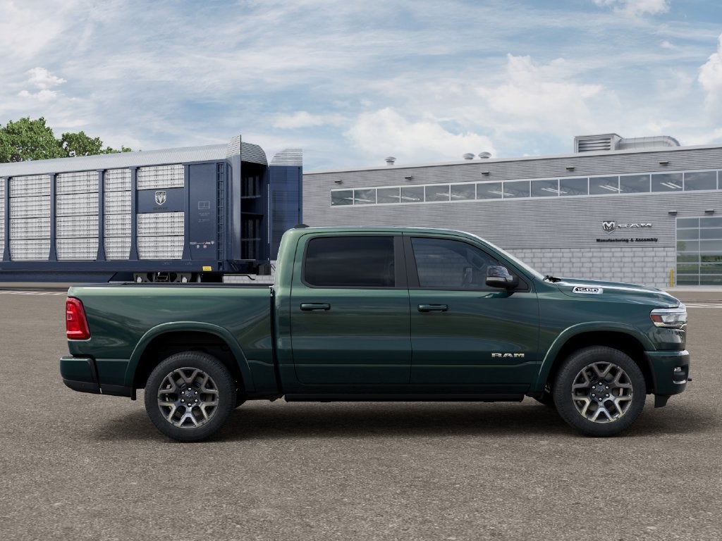 2027 RAM 1500 RAM 1500 LARAMIE CREW CAB 4X2 5'7' BOX