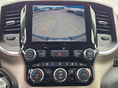 2022 RAM 1500 Laramie Crew Cab 4x2 5'7' Box