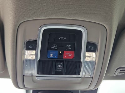 2022 RAM 1500 Laramie Crew Cab 4x2 5'7' Box