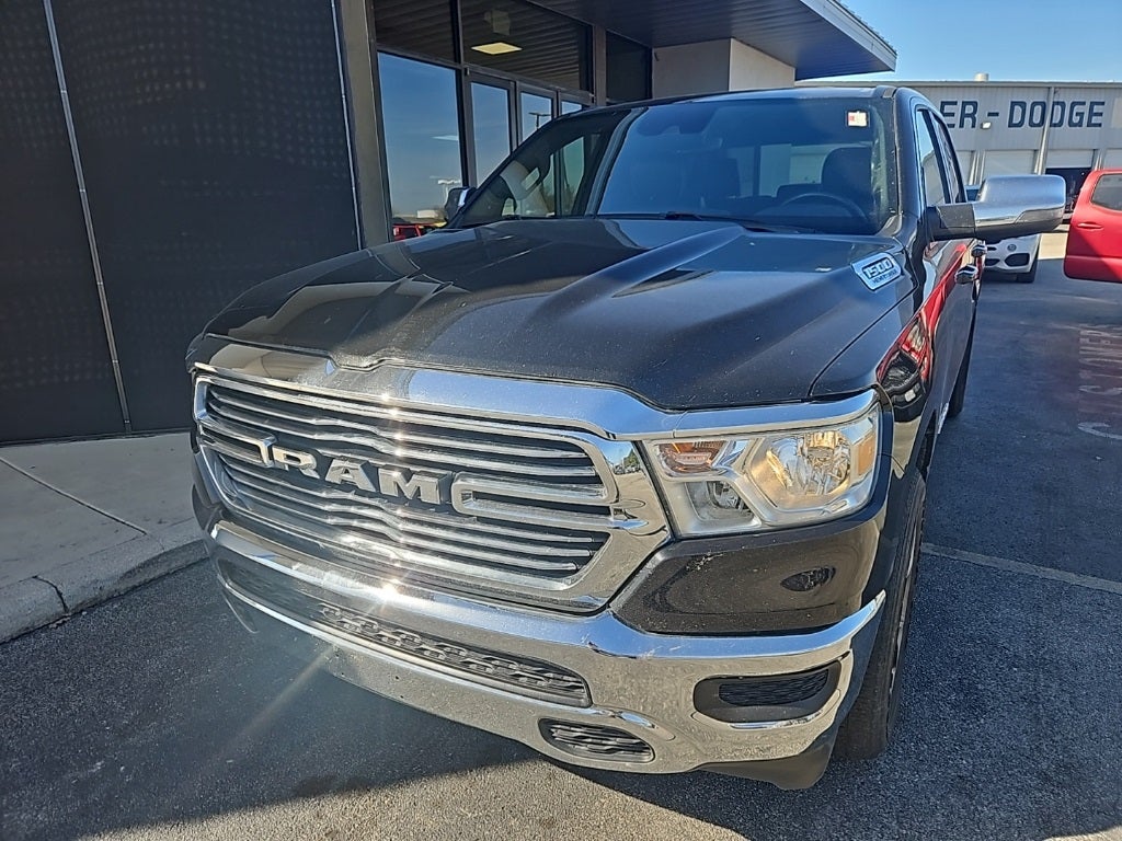 2024 RAM 1500 Laramie Crew Cab 4x2 5'7' Box