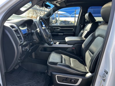 2022 RAM 1500 Laramie Crew Cab 4x2 5'7' Box