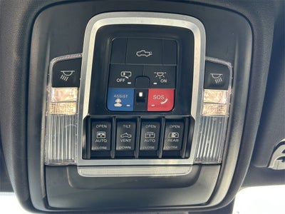 2022 RAM 1500 Laramie Crew Cab 4x2 5'7' Box