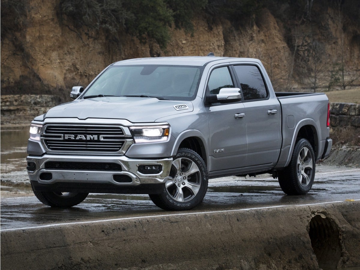 2024 RAM 1500 Laramie Crew Cab 4x2 5'7' Box