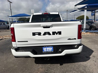 2025 RAM 1500 Big Horn Crew Cab 4x4 5'7' Box