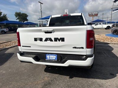 2025 RAM 1500 Big Horn Crew Cab 4x4 5'7' Box