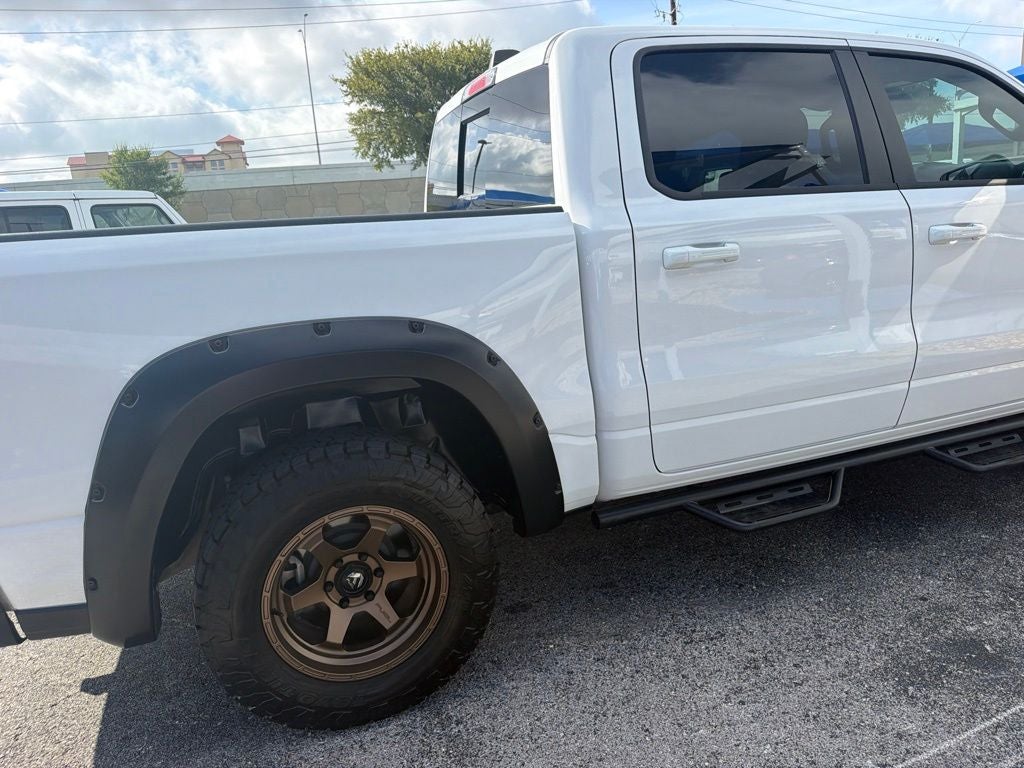 2025 RAM 1500 Big Horn Crew Cab 4x4 5'7' Box
