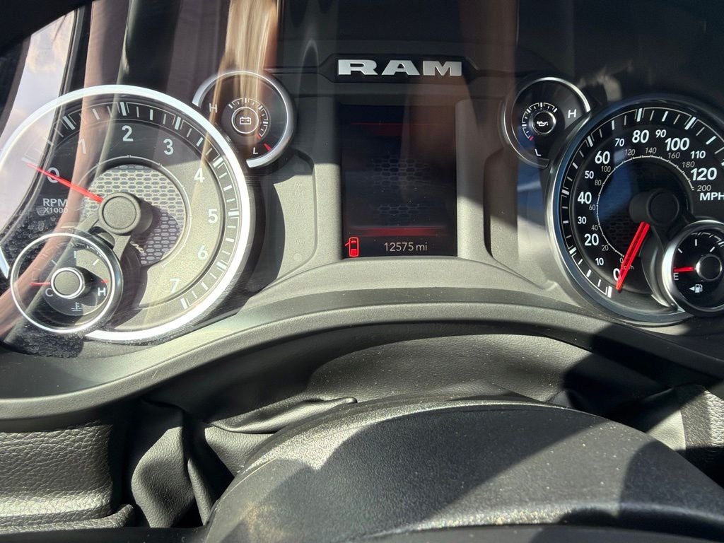 2025 RAM 1500 Big Horn Crew Cab 4x4 5'7' Box