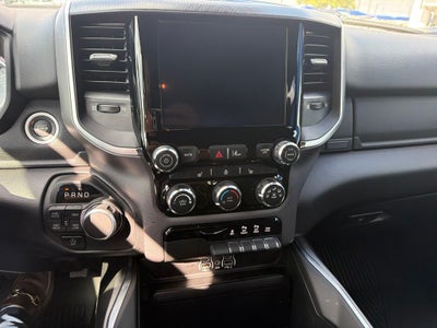 2025 RAM 1500 Big Horn Crew Cab 4x4 5'7' Box