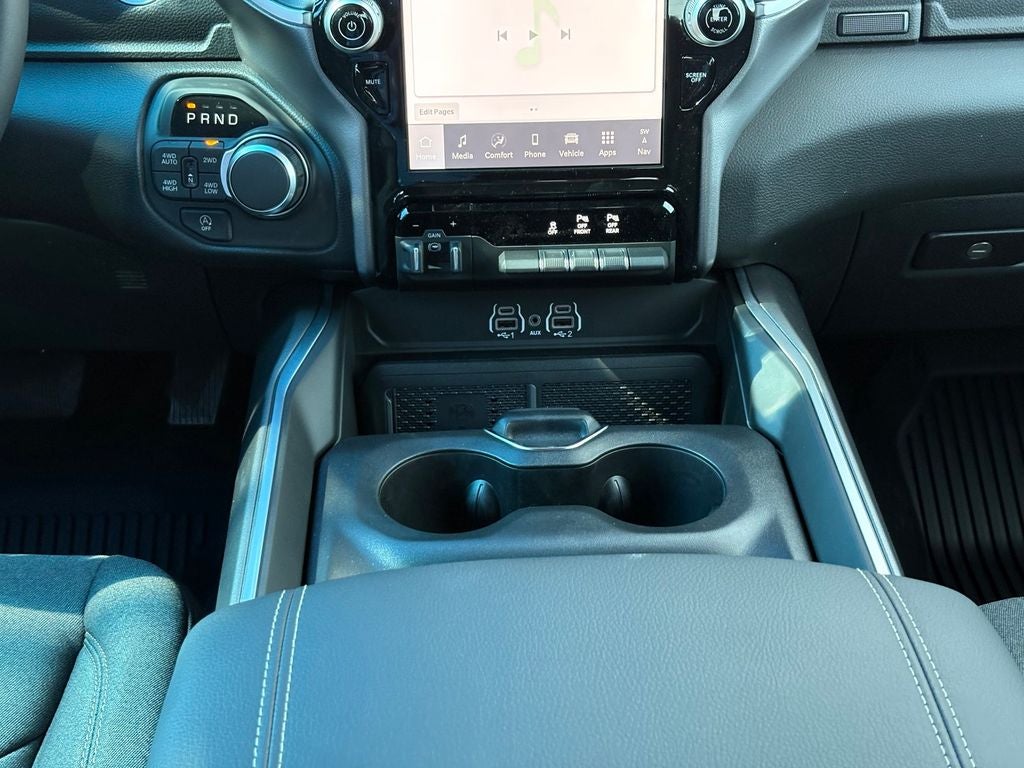 2026 RAM Ram 1500 RAM 1500 LONE STAR CREW CAB 4X4 5'7' BOX