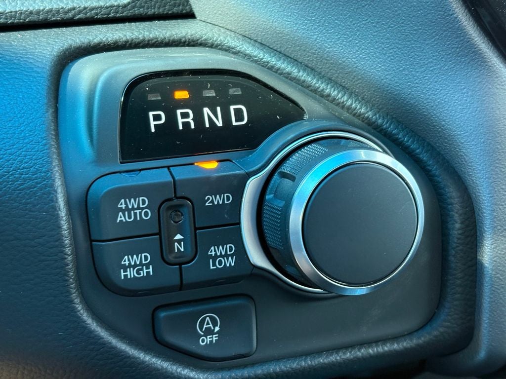 2026 RAM Ram 1500 RAM 1500 LONE STAR CREW CAB 4X4 5'7' BOX