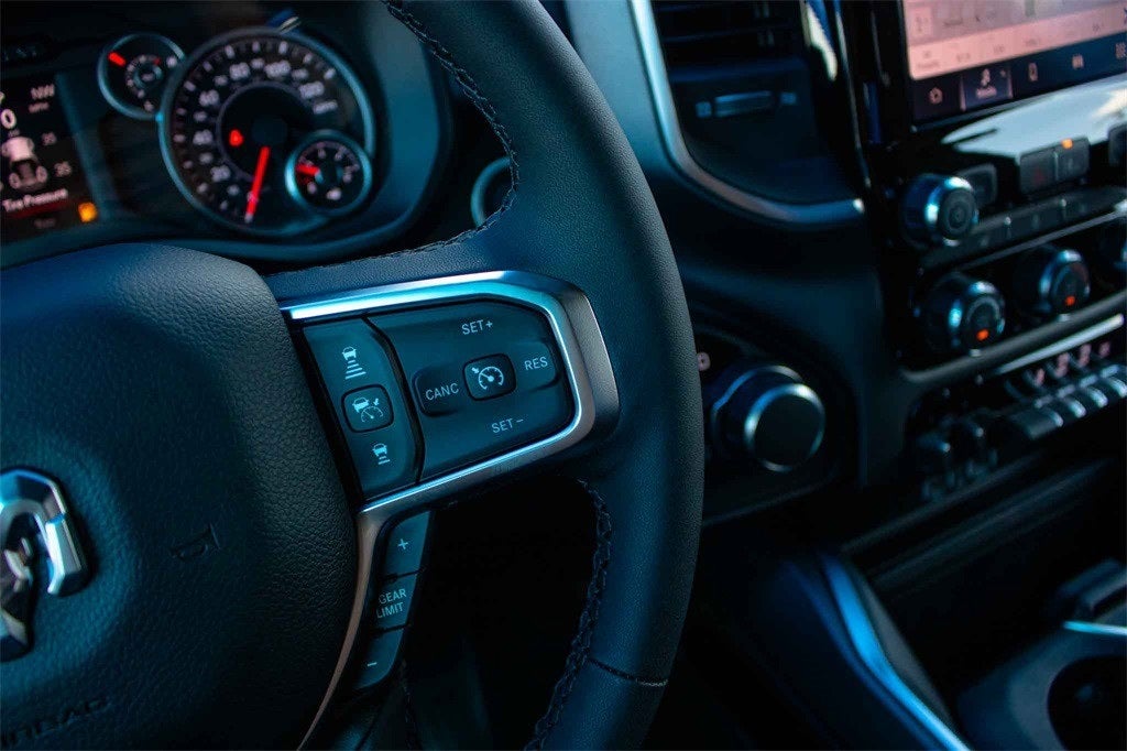 2026 RAM Ram 1500 RAM 1500 LONE STAR CREW CAB 4X4 5'7' BOX