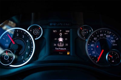 2026 RAM Ram 1500 RAM 1500 LONE STAR CREW CAB 4X4 5'7' BOX