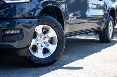 2026 RAM Ram 1500 RAM 1500 LONE STAR CREW CAB 4X4 5'7' BOX