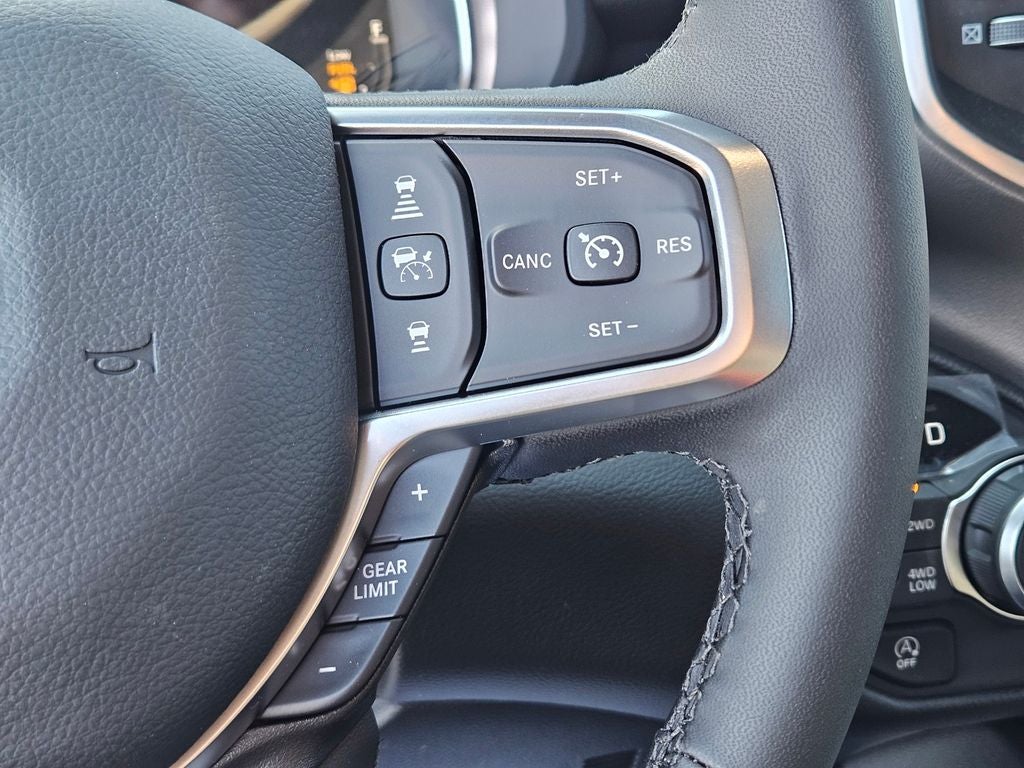 2026 RAM Ram 1500 RAM 1500 LONE STAR CREW CAB 4X4 5'7' BOX