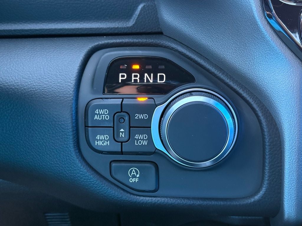 2026 RAM Ram 1500 RAM 1500 LONE STAR CREW CAB 4X4 5'7' BOX