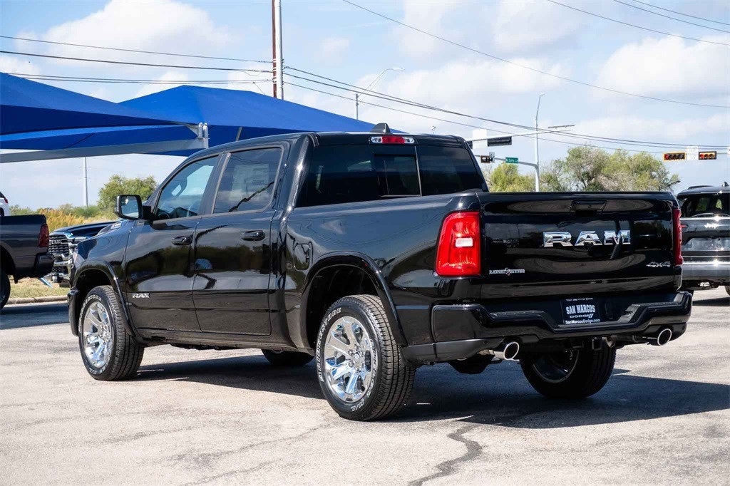 2026 RAM Ram 1500 RAM 1500 LONE STAR CREW CAB 4X4 5'7' BOX