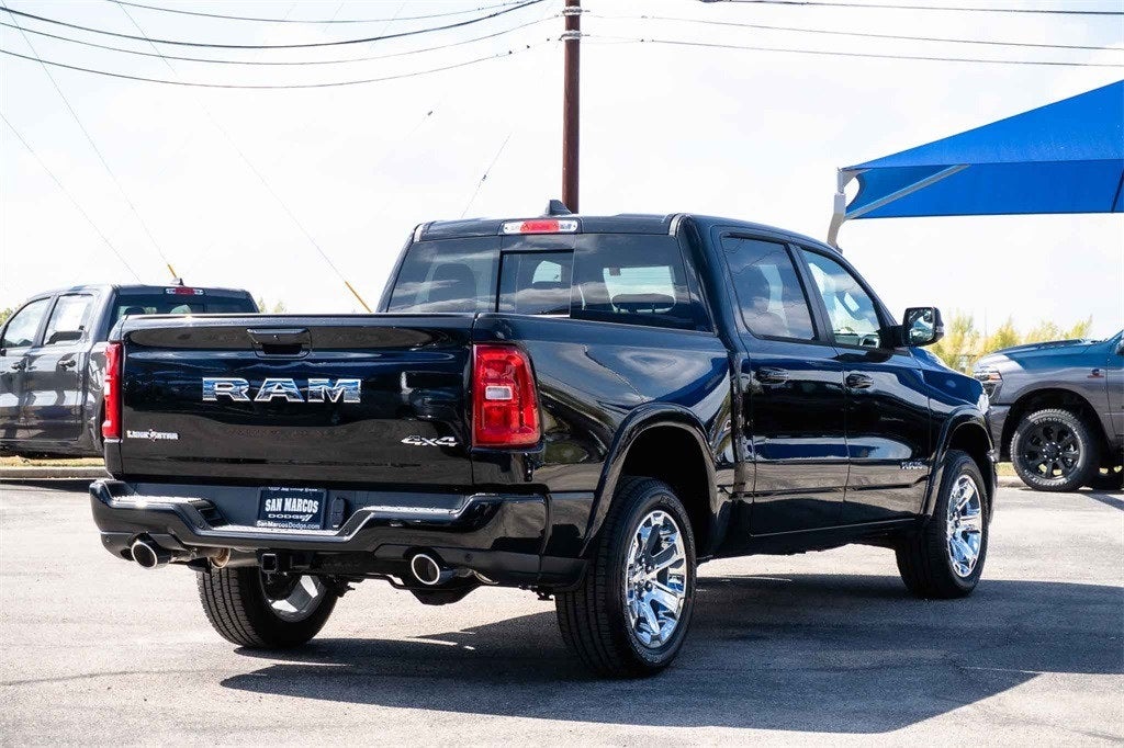 2026 RAM Ram 1500 RAM 1500 LONE STAR CREW CAB 4X4 5'7' BOX