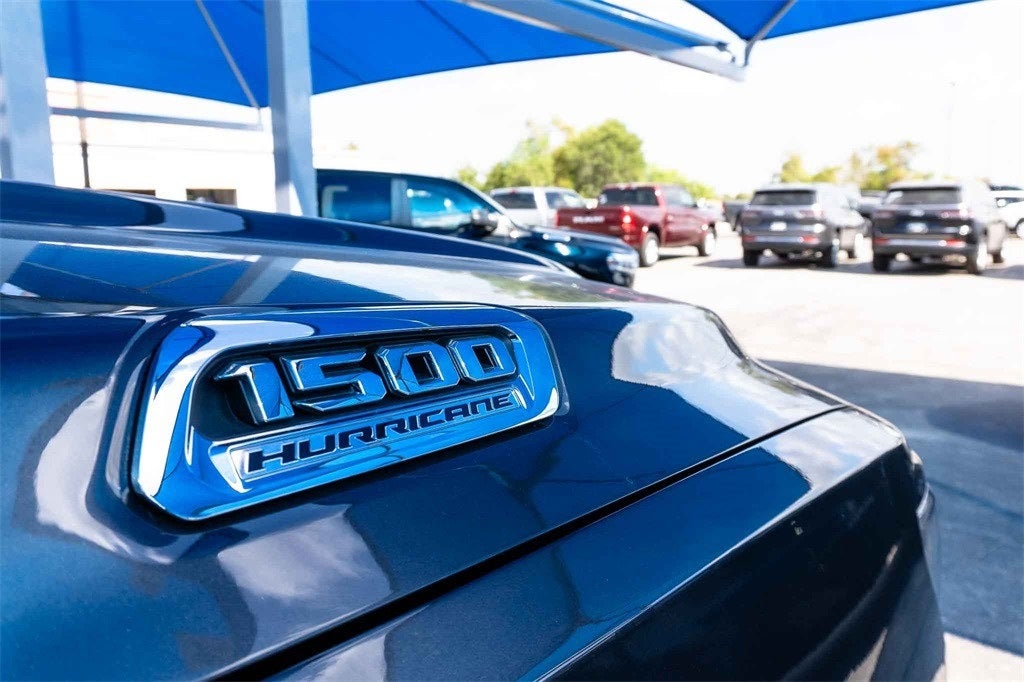 2026 RAM Ram 1500 RAM 1500 LONE STAR CREW CAB 4X4 5'7' BOX