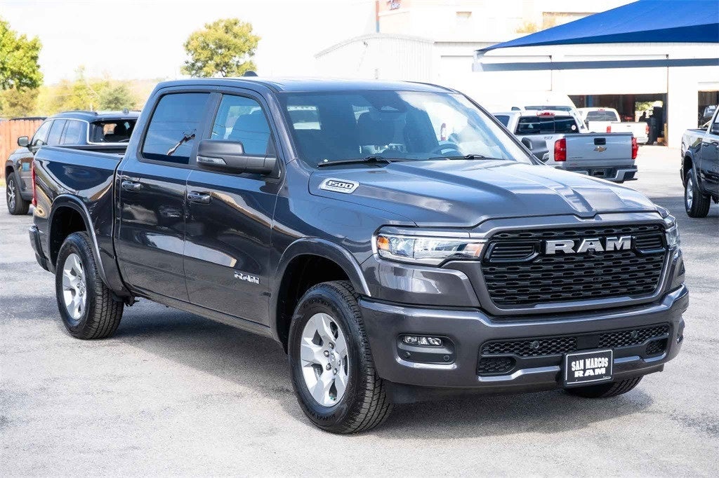 2026 RAM Ram 1500 RAM 1500 LONE STAR CREW CAB 4X4 5'7' BOX