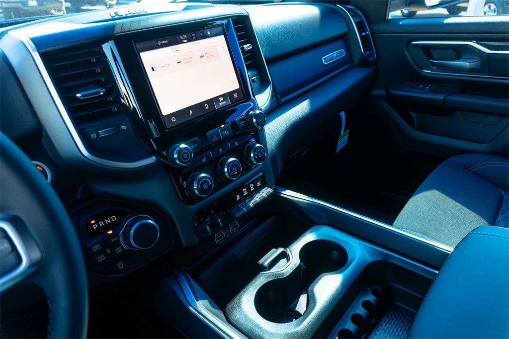 2026 RAM Ram 1500 RAM 1500 LONE STAR CREW CAB 4X4 5'7' BOX