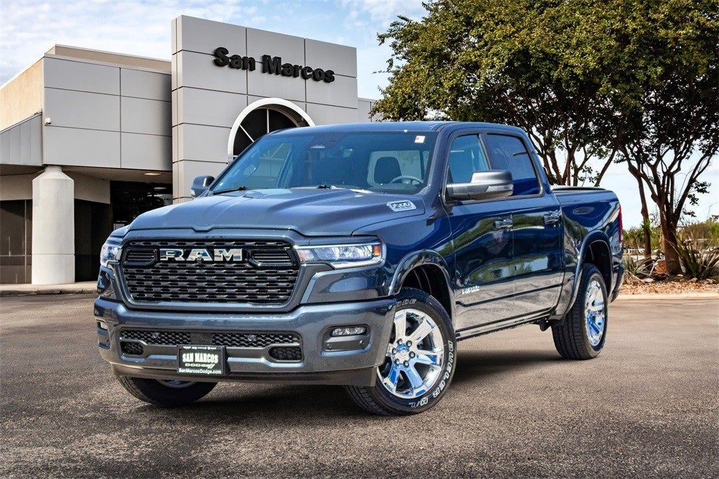 2026 RAM Ram 1500 RAM 1500 LONE STAR CREW CAB 4X4 5'7' BOX