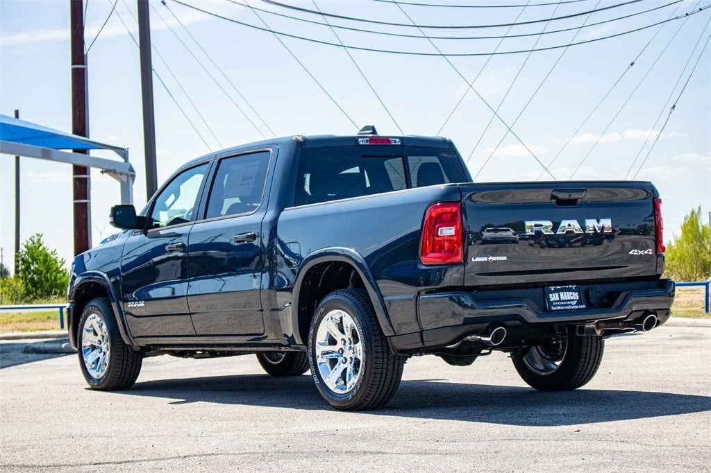 2026 RAM Ram 1500 RAM 1500 LONE STAR CREW CAB 4X4 5'7' BOX