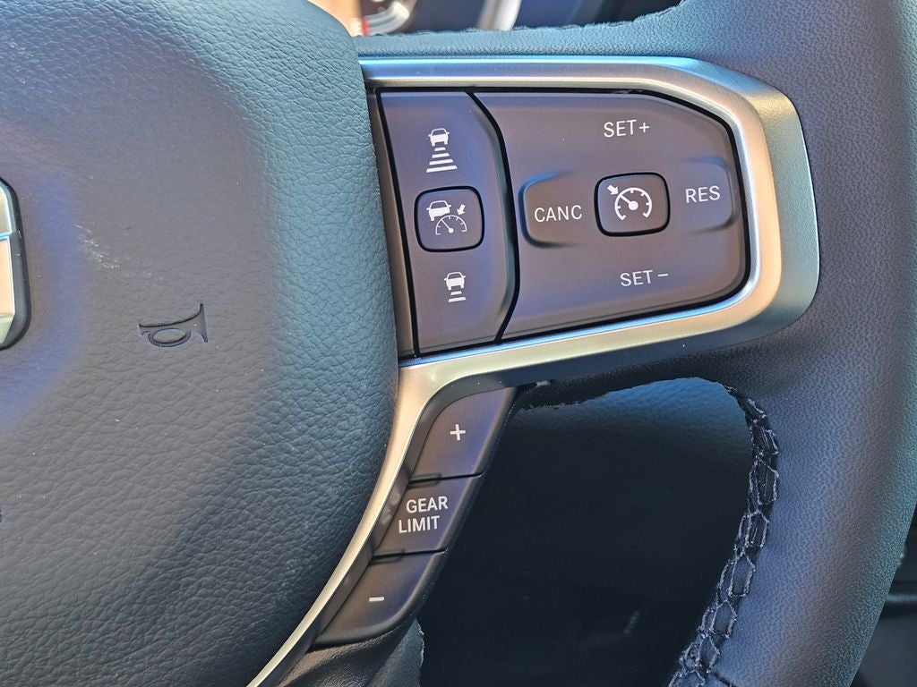 2026 RAM Ram 1500 RAM 1500 LONE STAR CREW CAB 4X4 5'7' BOX