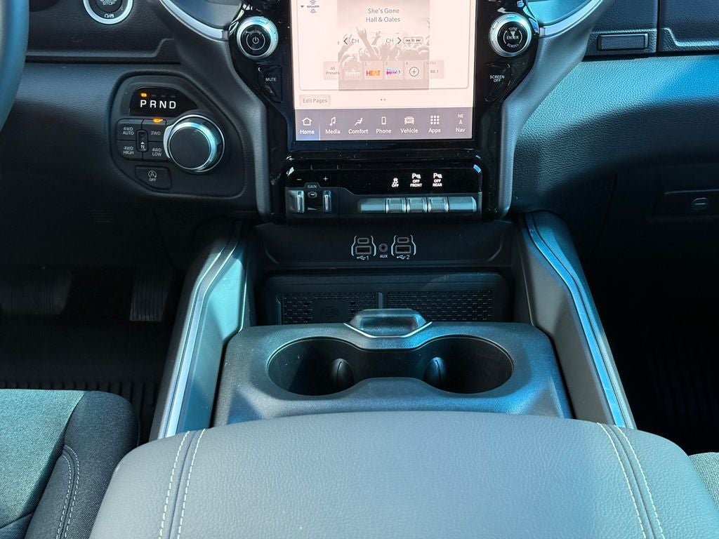 2026 RAM Ram 1500 RAM 1500 LONE STAR CREW CAB 4X4 5'7' BOX