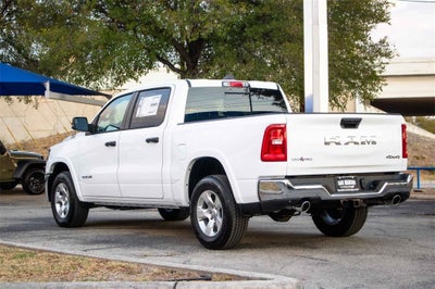2026 RAM Ram 1500 RAM 1500 LONE STAR CREW CAB 4X4 5'7' BOX