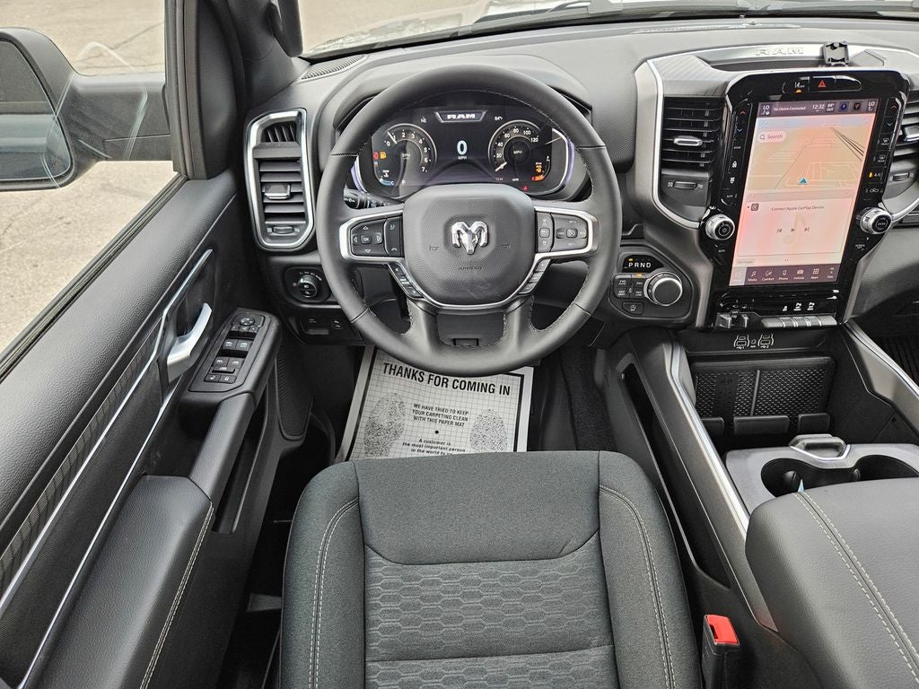 2026 RAM Ram 1500 RAM 1500 LONE STAR CREW CAB 4X4 5'7' BOX