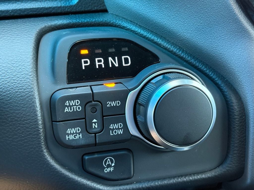 2026 RAM Ram 1500 RAM 1500 LONE STAR CREW CAB 4X4 5'7' BOX