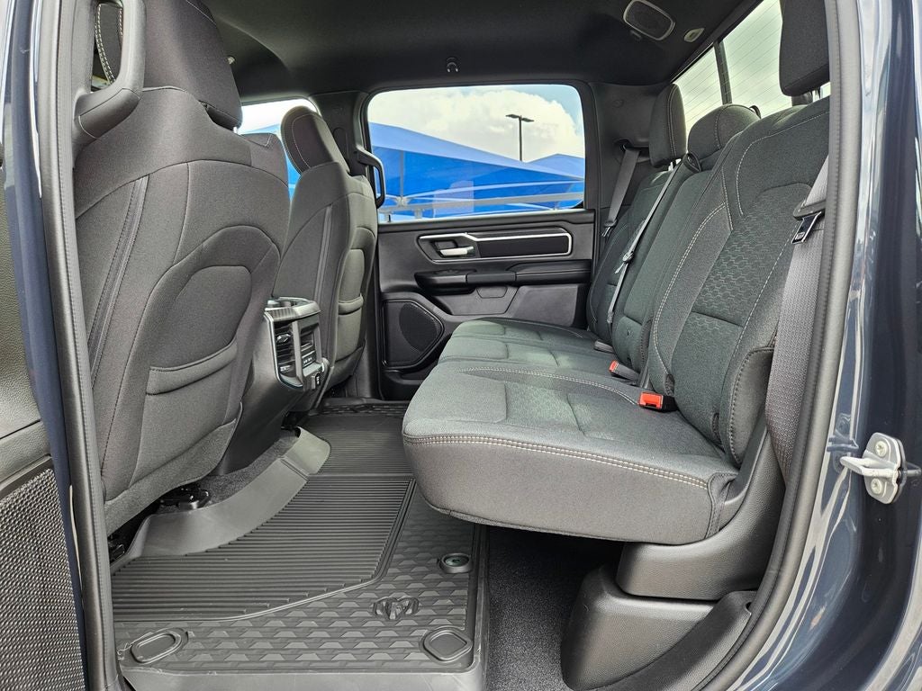 2026 RAM Ram 1500 RAM 1500 LONE STAR CREW CAB 4X4 5'7' BOX