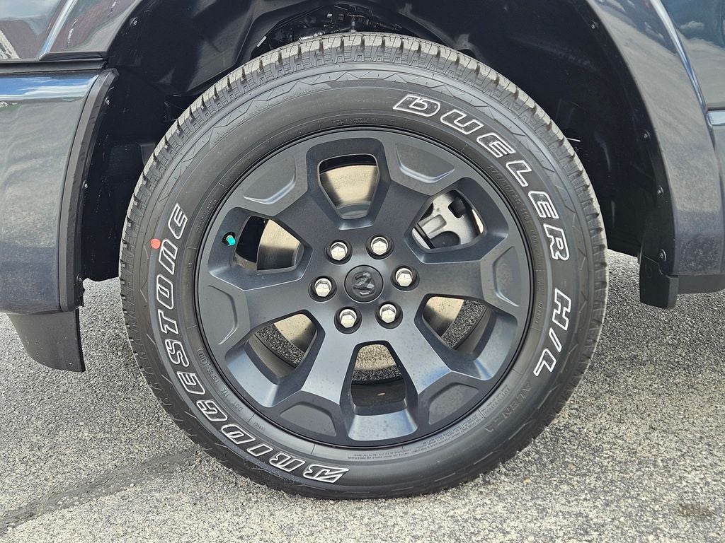 2026 RAM Ram 1500 RAM 1500 LONE STAR CREW CAB 4X4 5'7' BOX