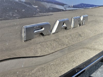 2022 RAM 1500 Lone Star Crew Cab 4x4 5'7' Box