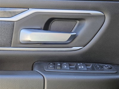 2022 RAM 1500 Lone Star Crew Cab 4x4 5'7' Box