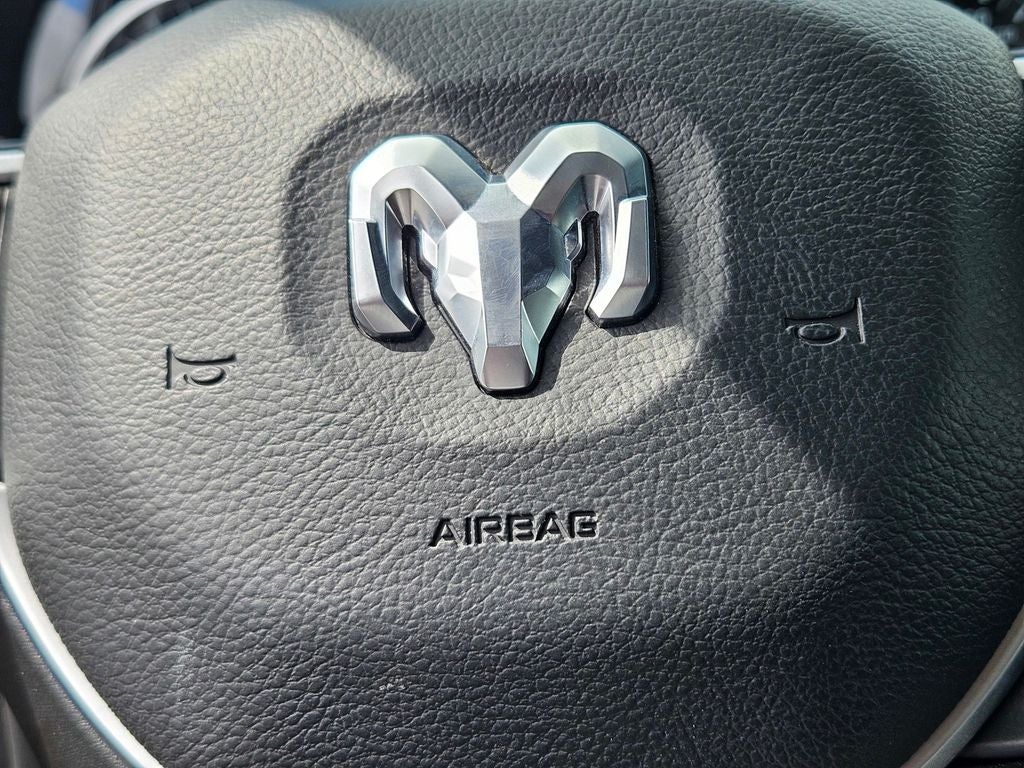 2023 RAM 1500 Big Horn Crew Cab 4x4 5'7' Box