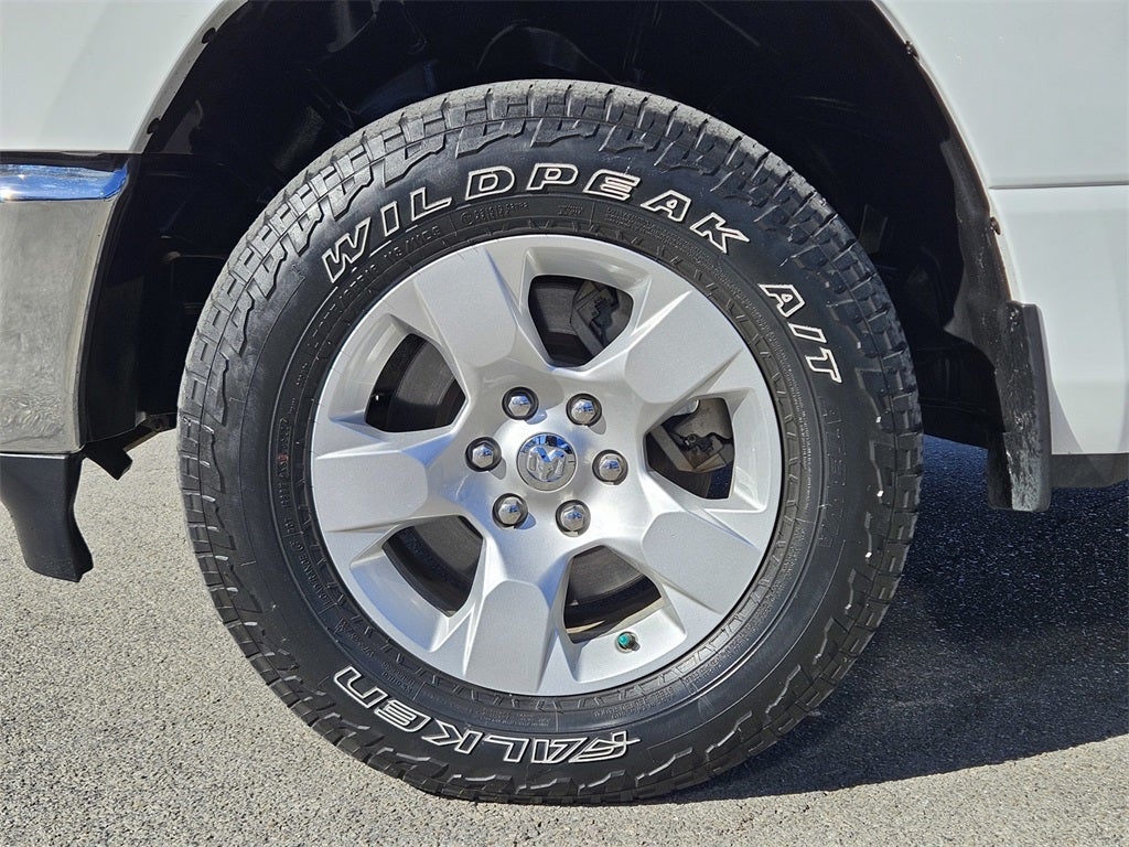 2023 RAM 1500 Big Horn Crew Cab 4x4 5'7' Box