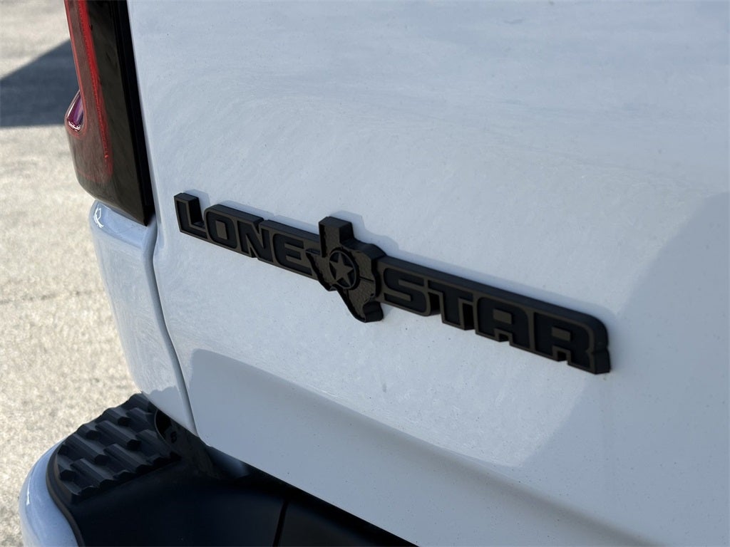 2026 RAM Ram 1500 RAM 1500 LONE STAR CREW CAB 4X4 5'7' BOX