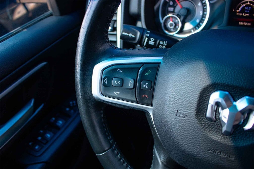 2023 RAM 1500 Big Horn Crew Cab 4x4 5'7' Box