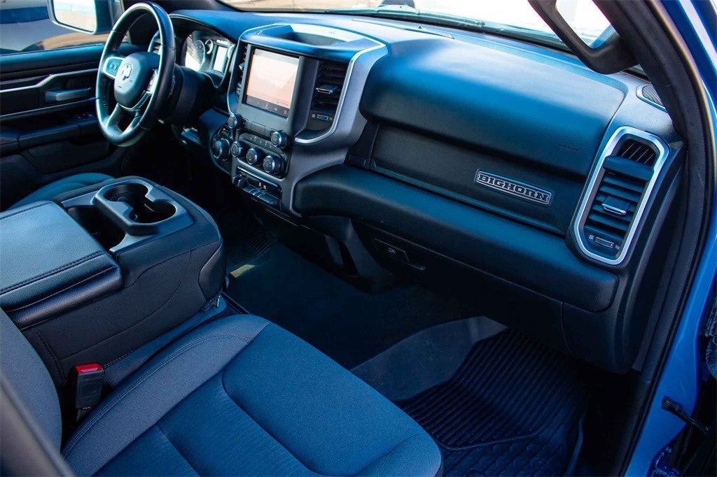 2023 RAM 1500 Big Horn Crew Cab 4x4 5'7' Box