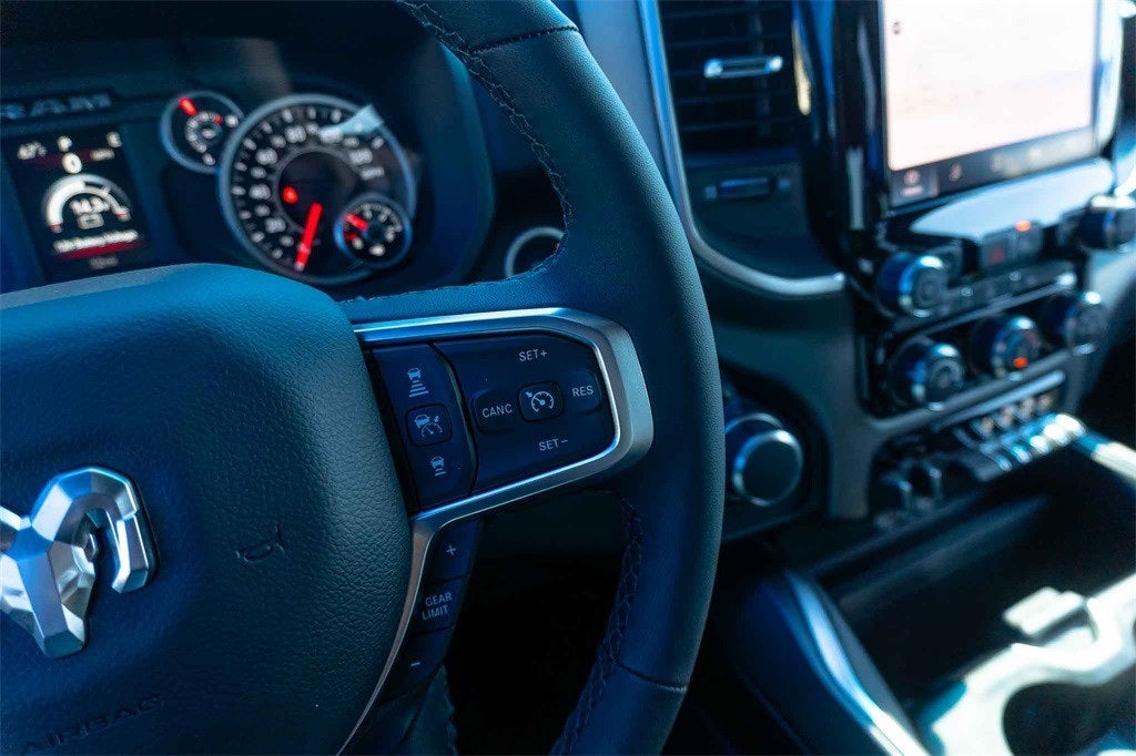 2026 RAM Ram 1500 RAM 1500 LONE STAR CREW CAB 4X4 5'7' BOX