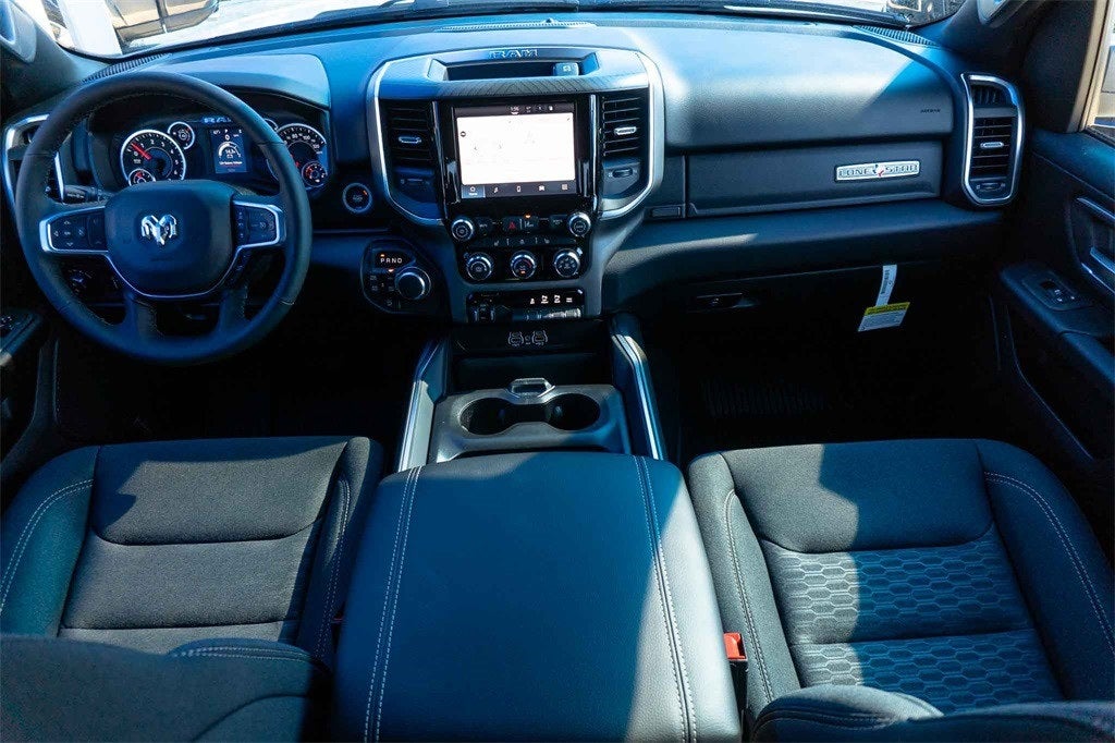 2026 RAM Ram 1500 RAM 1500 LONE STAR CREW CAB 4X4 5'7' BOX