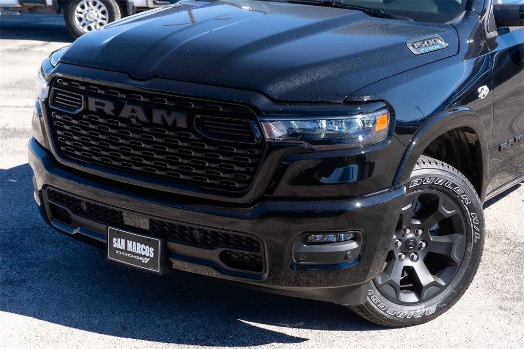 2026 RAM Ram 1500 RAM 1500 LONE STAR CREW CAB 4X4 5'7' BOX