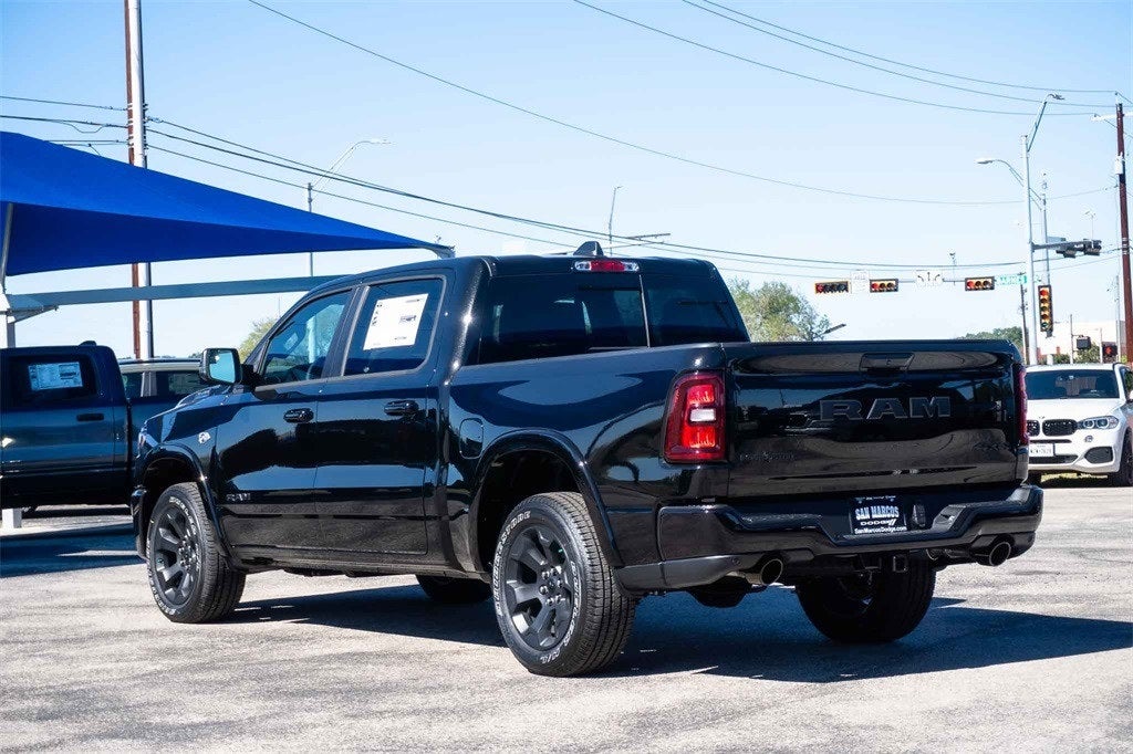 2026 RAM Ram 1500 RAM 1500 LONE STAR CREW CAB 4X4 5'7' BOX