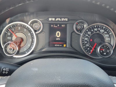 2023 RAM 1500 Big Horn Crew Cab 4x4 5'7' Box
