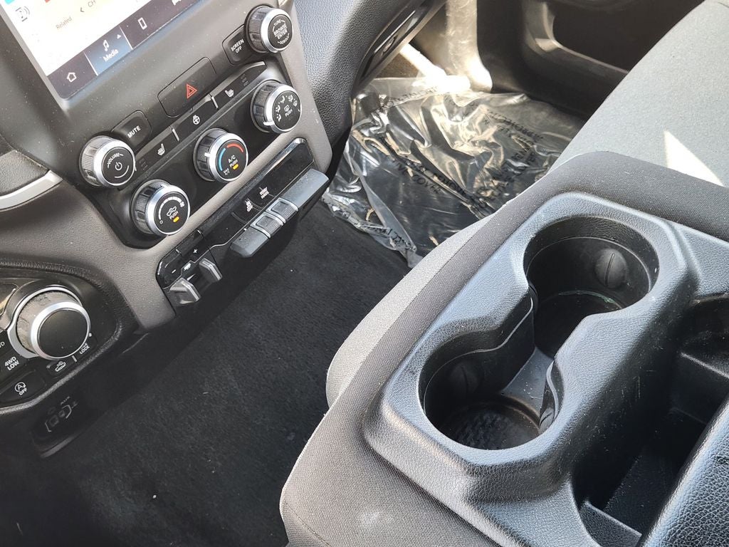 2023 RAM 1500 Big Horn Crew Cab 4x4 5'7' Box